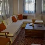 Aparthotel Muntenia And Kalavryta
