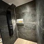 Aparthotel Muntenia And Kalavryta