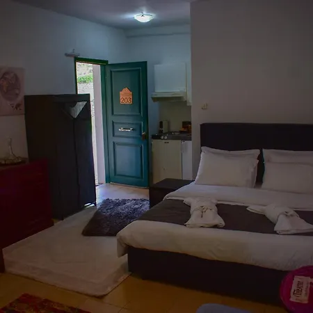 Muntenia And Aparthotel 3*