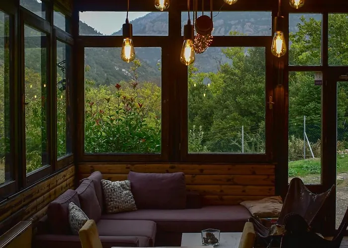 Muntenia And Lejlighedshotel Kalavryta