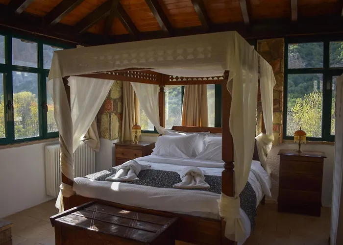 Muntenia And Lejlighedshotel Kalavryta