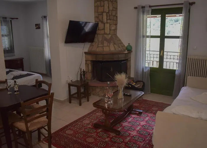 Aparthotel Muntenia And Kalavryta