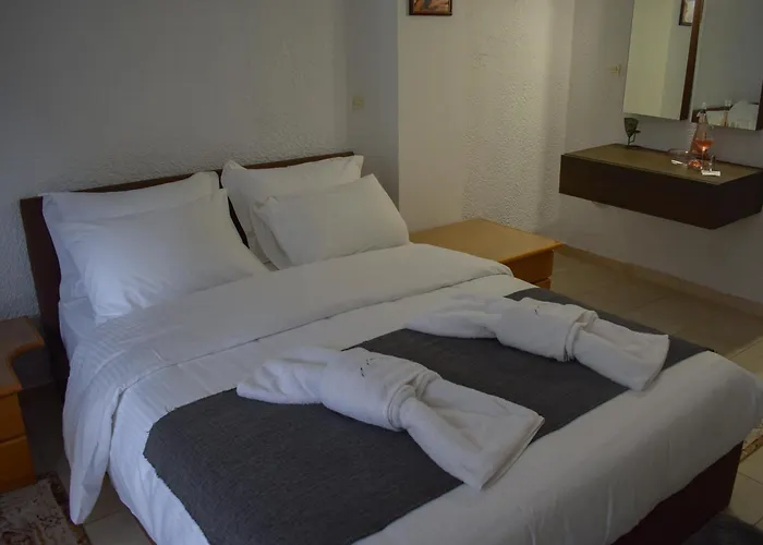 Muntenia And Kalavryta