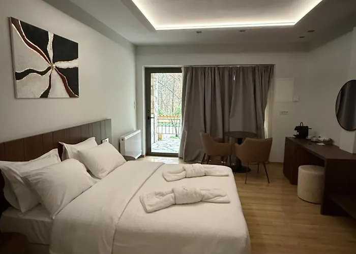 Aparthotel Muntenia And Kalavryta